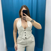 Gilet corto con scollo