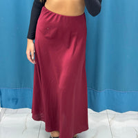 Gonna satin 3390