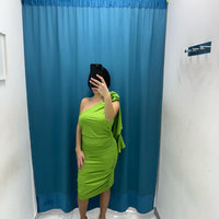 Vestito con fiore 10541