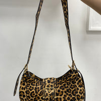 Borsa Leo