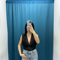 Top corto in pizzo 9638