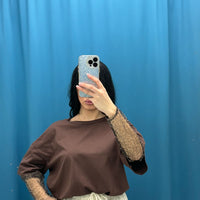 T-shirt con manica leopardata 36926