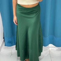 Gonna satin 3390