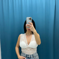 Top corto in pizzo 9638