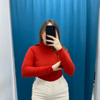 Maglia a collo alto in cashmere