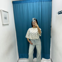T-shirt con fiocchetto 19065