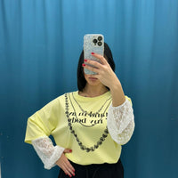 T-shirt con manica ricamata 8096