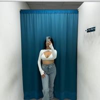 Jeans con chiusura asimmetrica 8883