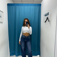 Top corto con scollo sul retro 6087