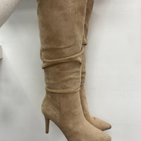Stivali in camoscio beige