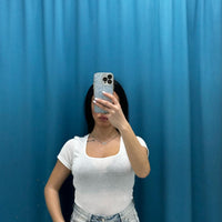 Body mezze maniche con scollo 5377