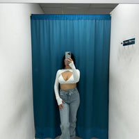 Jeans con chiusura asimmetrica 8883