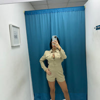 Tutina con scollo sul retro 39652