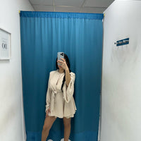Vestito con cintura 40129