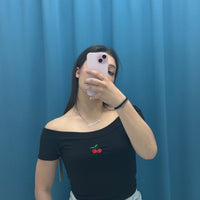 Maglia con ciliegia 129214