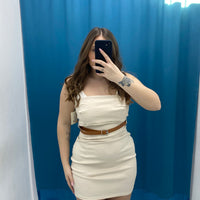 Vestito con cintura