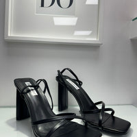 Sandali con fascia nero
