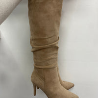 Stivali in camoscio beige