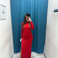 Vestito lungo con scollo 26018