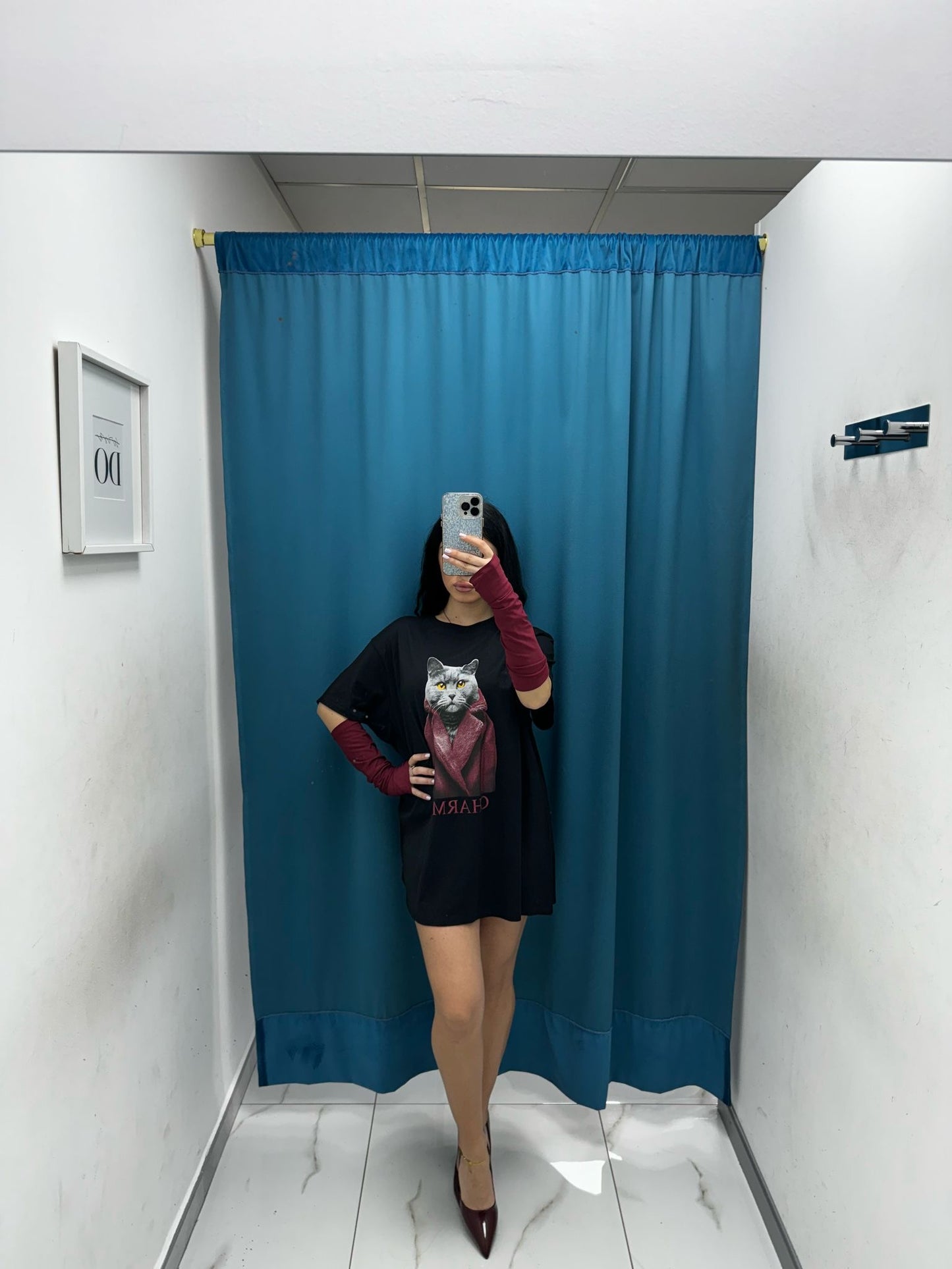 T-shirt con manicotti