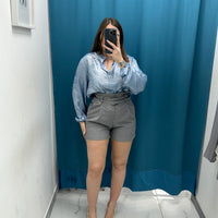 Shorts con fibbie grigio 12654
