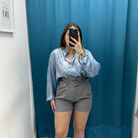 Shorts con fibbie grigio 12654