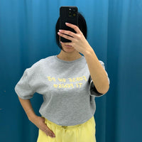 T-shirt con scritta 2530 Lumina