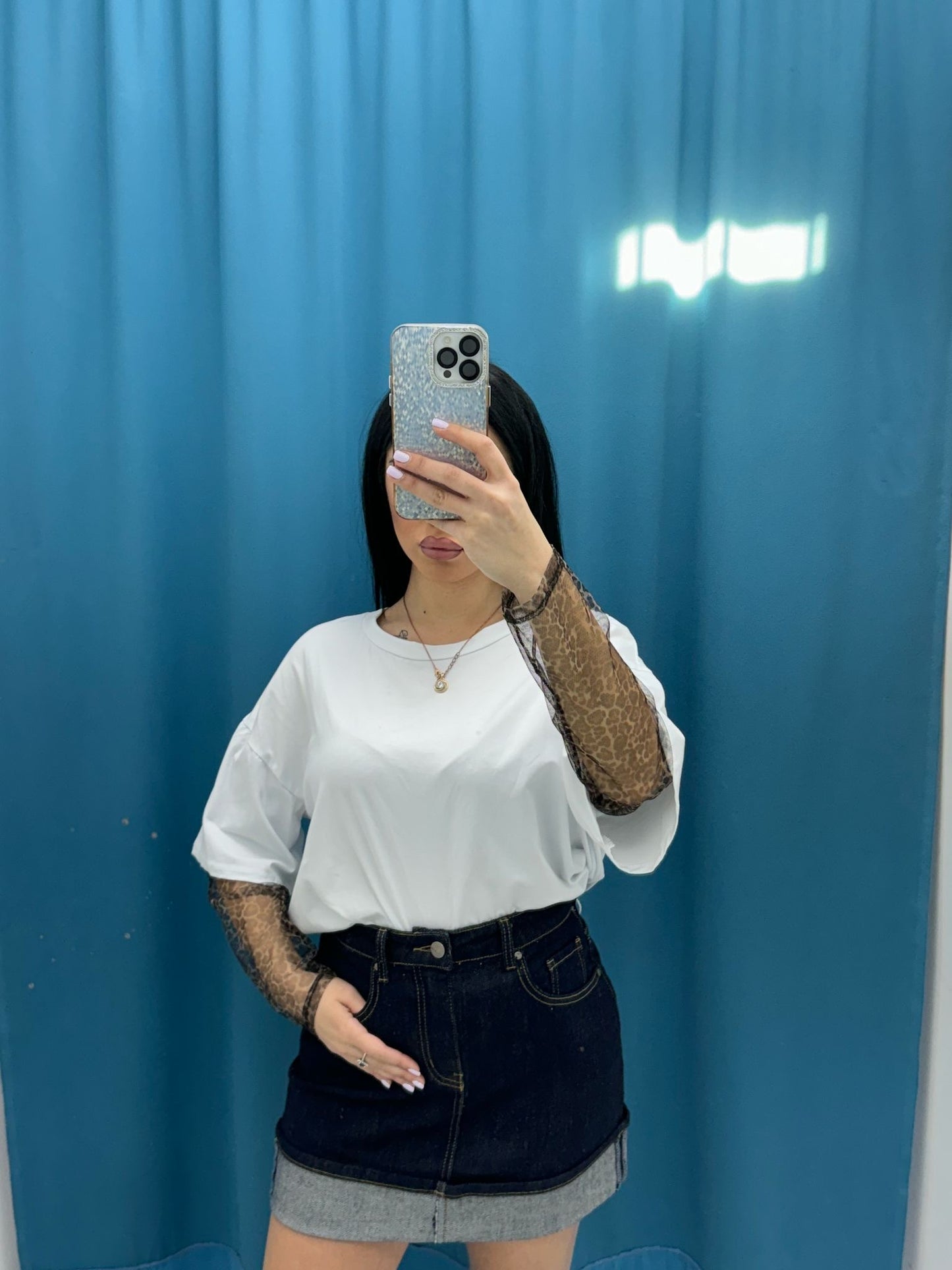 T-shirt con manica leopardata 36926