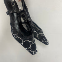 Décolleté slingback chic