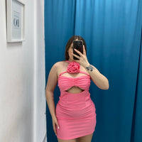 Vestito con rosa