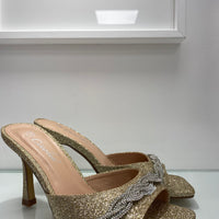 Sandali con brillantini gold