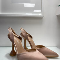 Décolleté slingback nude