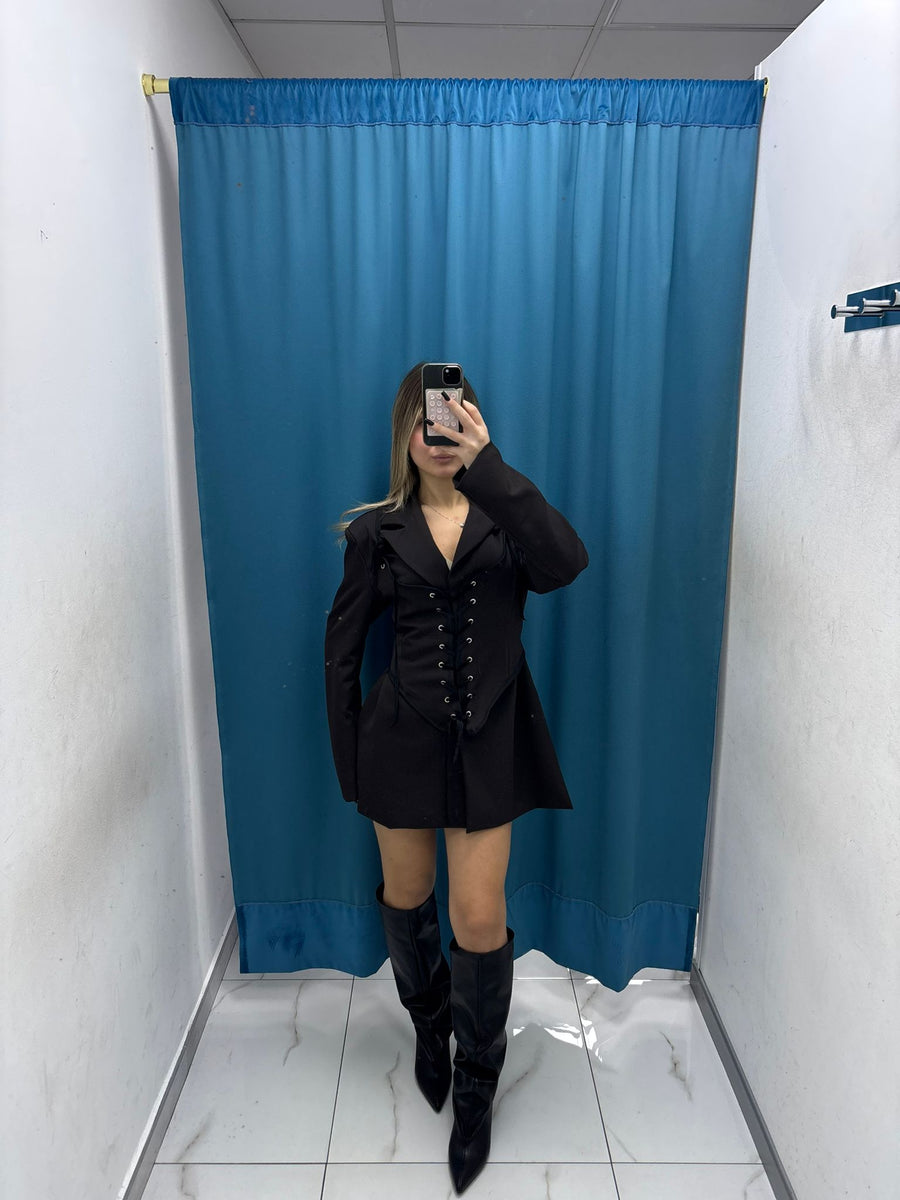 Tailleur “Royal Edge” 86372