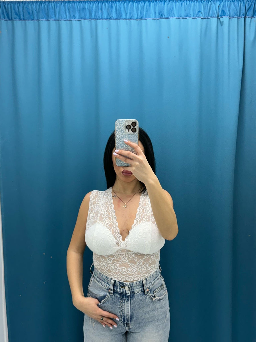 Top corto in pizzo 9638