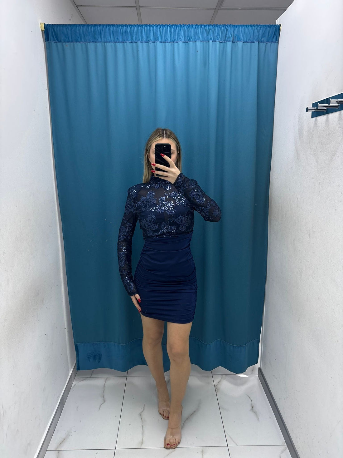 Abito Mini Elegance in Pizzo
Nero-27380