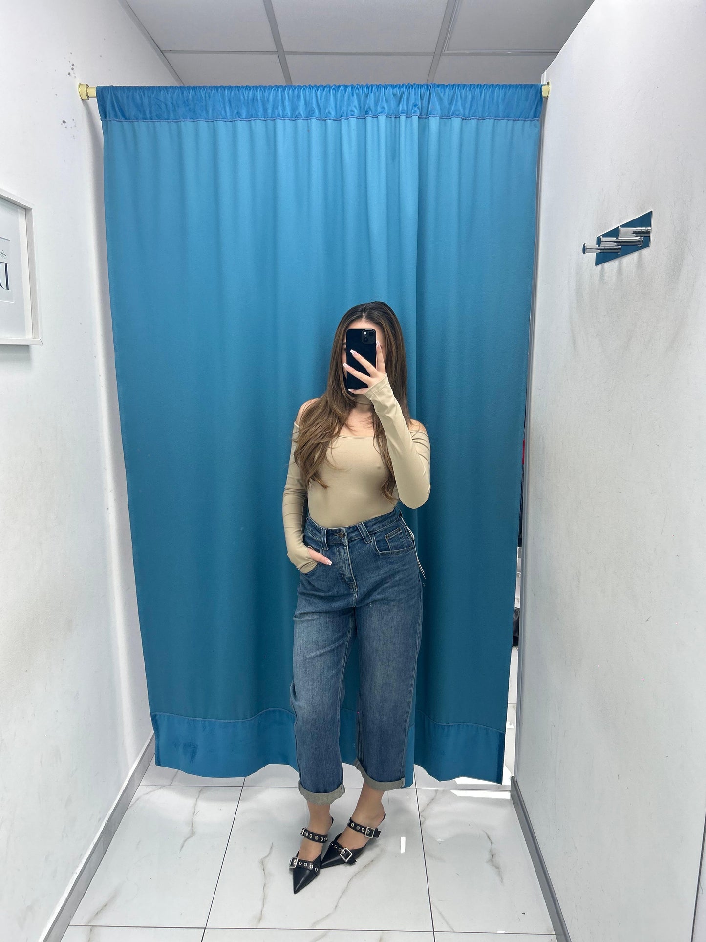 Jeans cropped con risvolto 8017