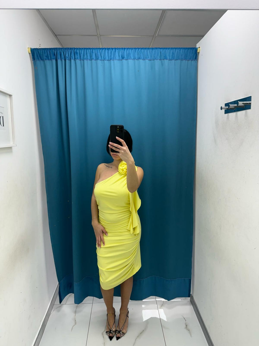 Vestito con fiore 10541