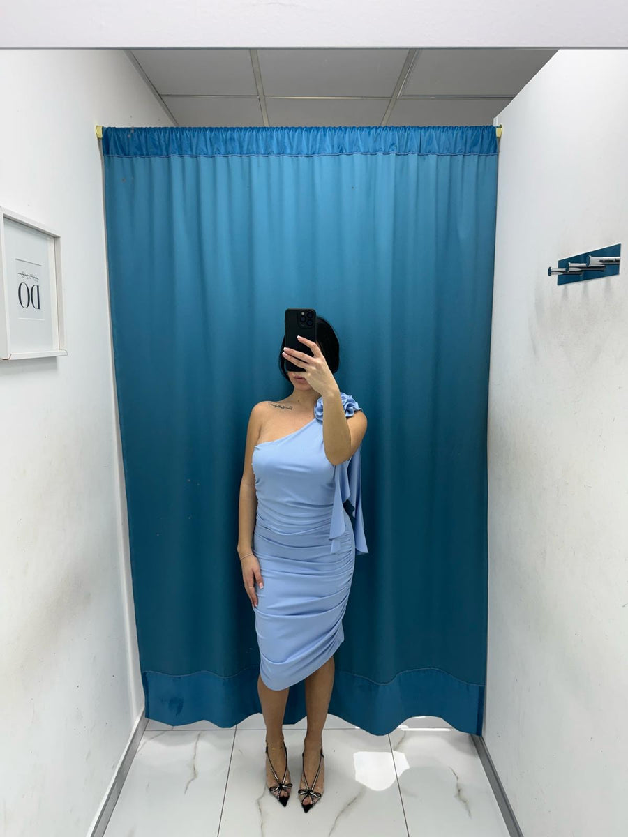 Vestito con fiore 10541