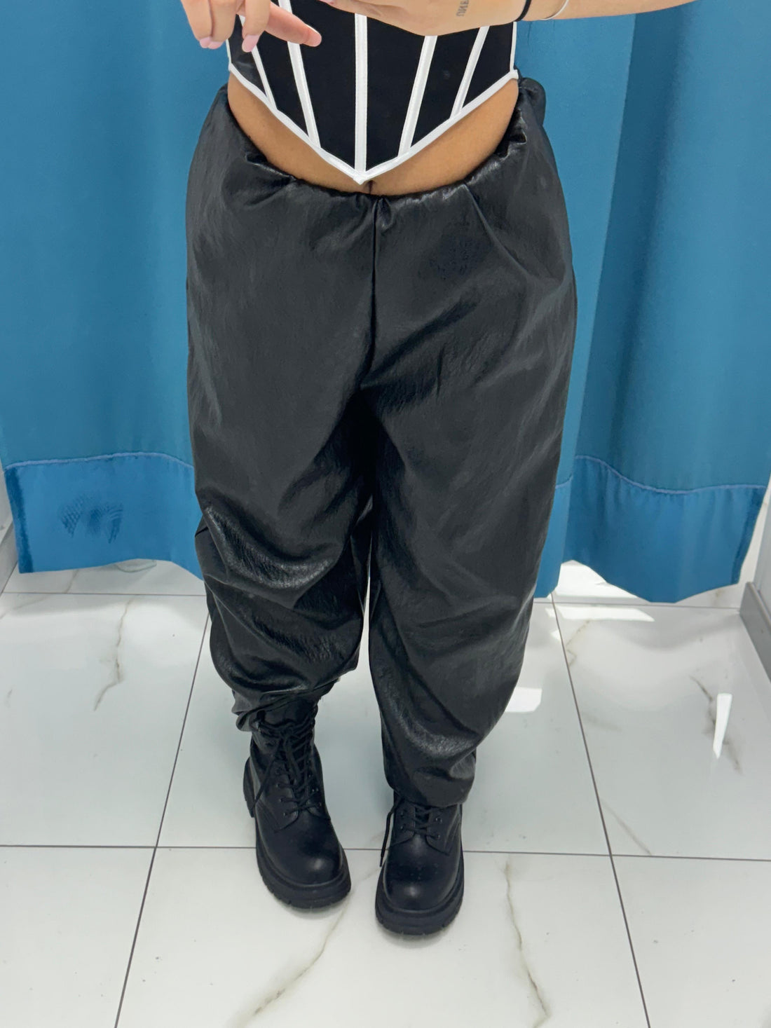 Pantalone "Urban Shadow"-2623