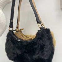 Borsa baguette in ecopelliccia