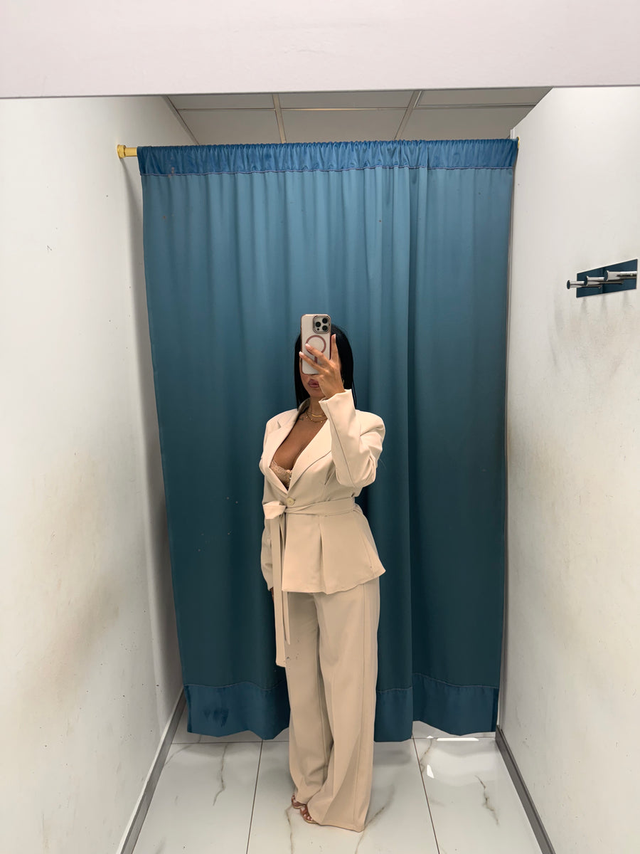 MONÉL—Tailleur Elegante-M13158