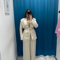 Tailleur satin giacca e pantalone GC32