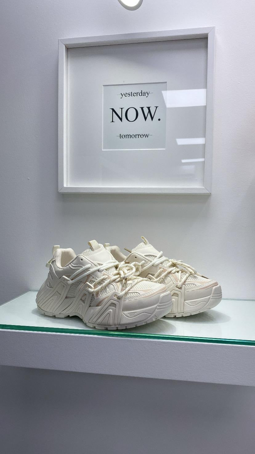 Sneakers panna 2150