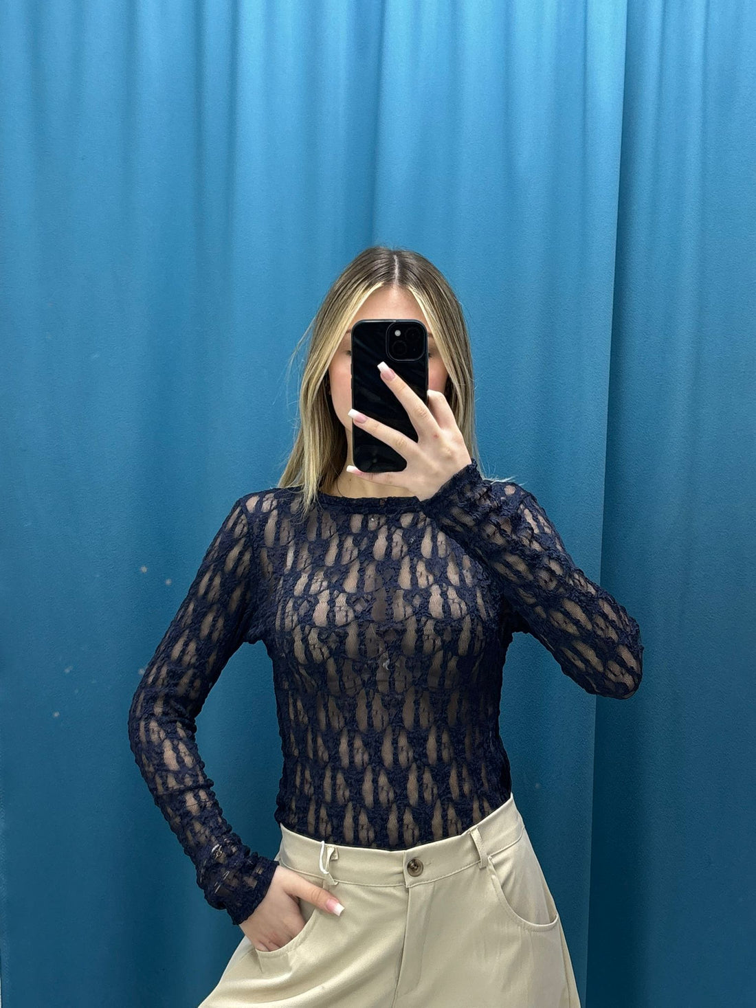 T-shirt "Aura Black"-16605