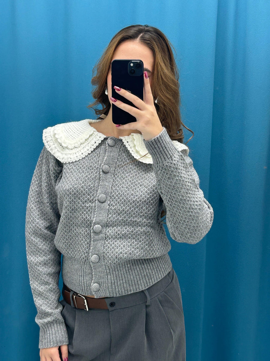 Cardigan con colletto ricamato 7699