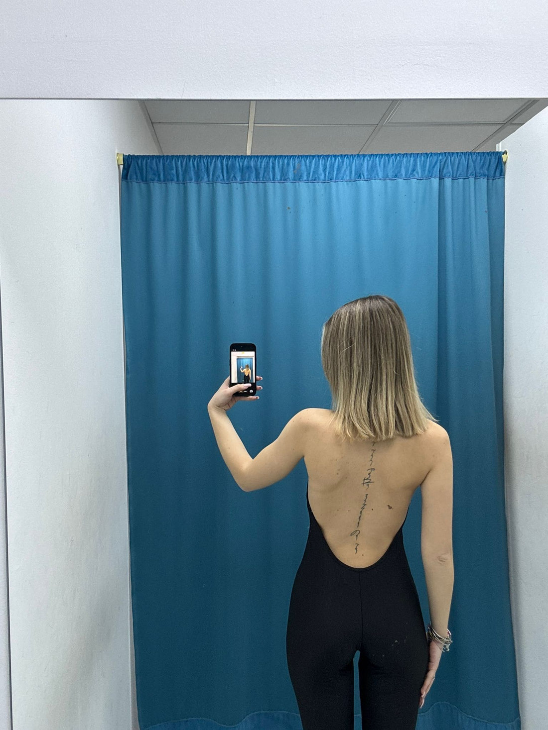 Tuta intera con scollo 11076