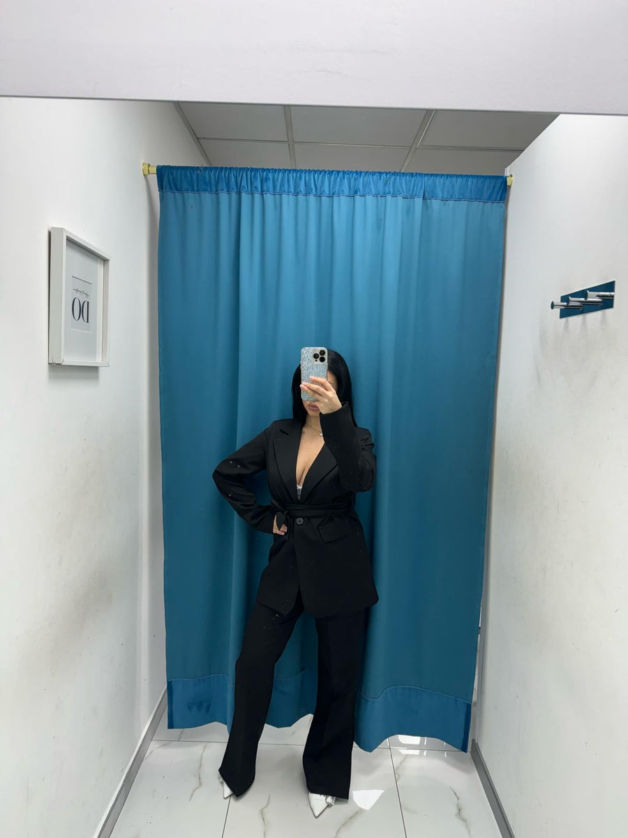 Tailleur con cintura 046