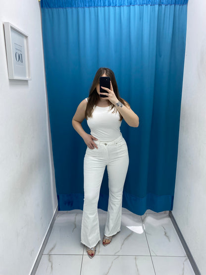 Jeans flare bianco 77791