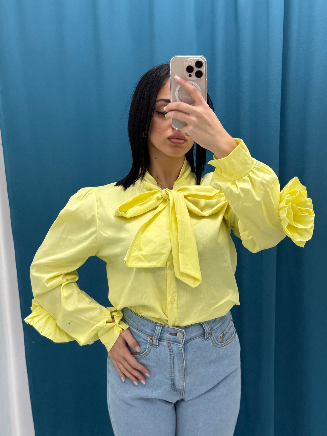 Camicia con fiocco 3491