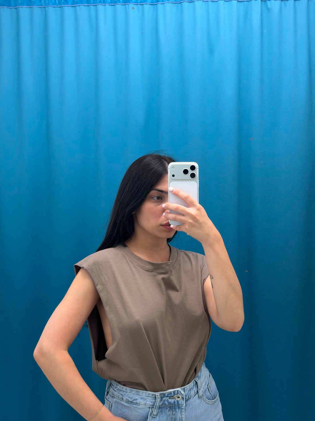 Maglia "Sleeveless"-5698